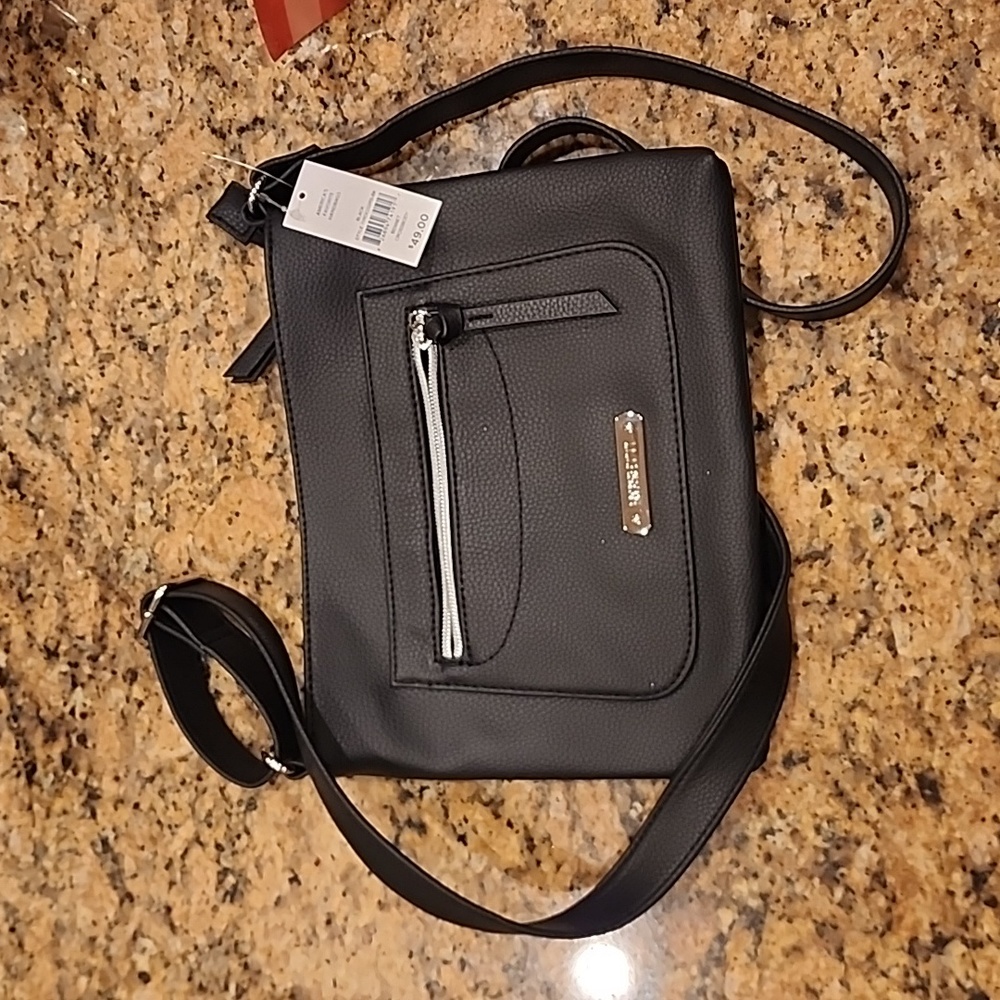 NWT Rosetti Black Bennet Crossbody bag